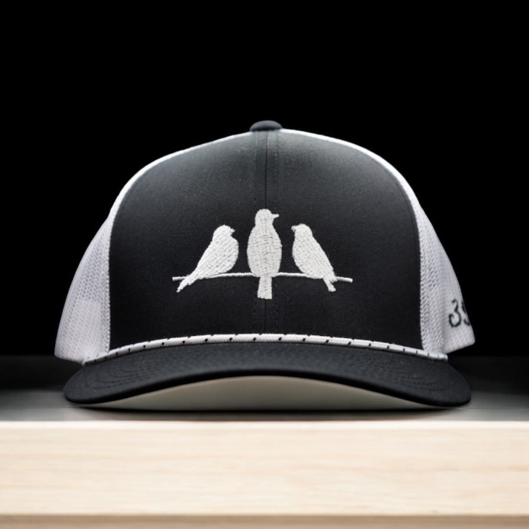 3 Bird Lifestyle Trucker Rope Hat • White Birds