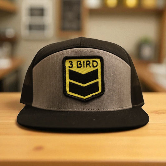 Seven-Panel Trucker • Heather Grey & Black• 3 Bird Patch
