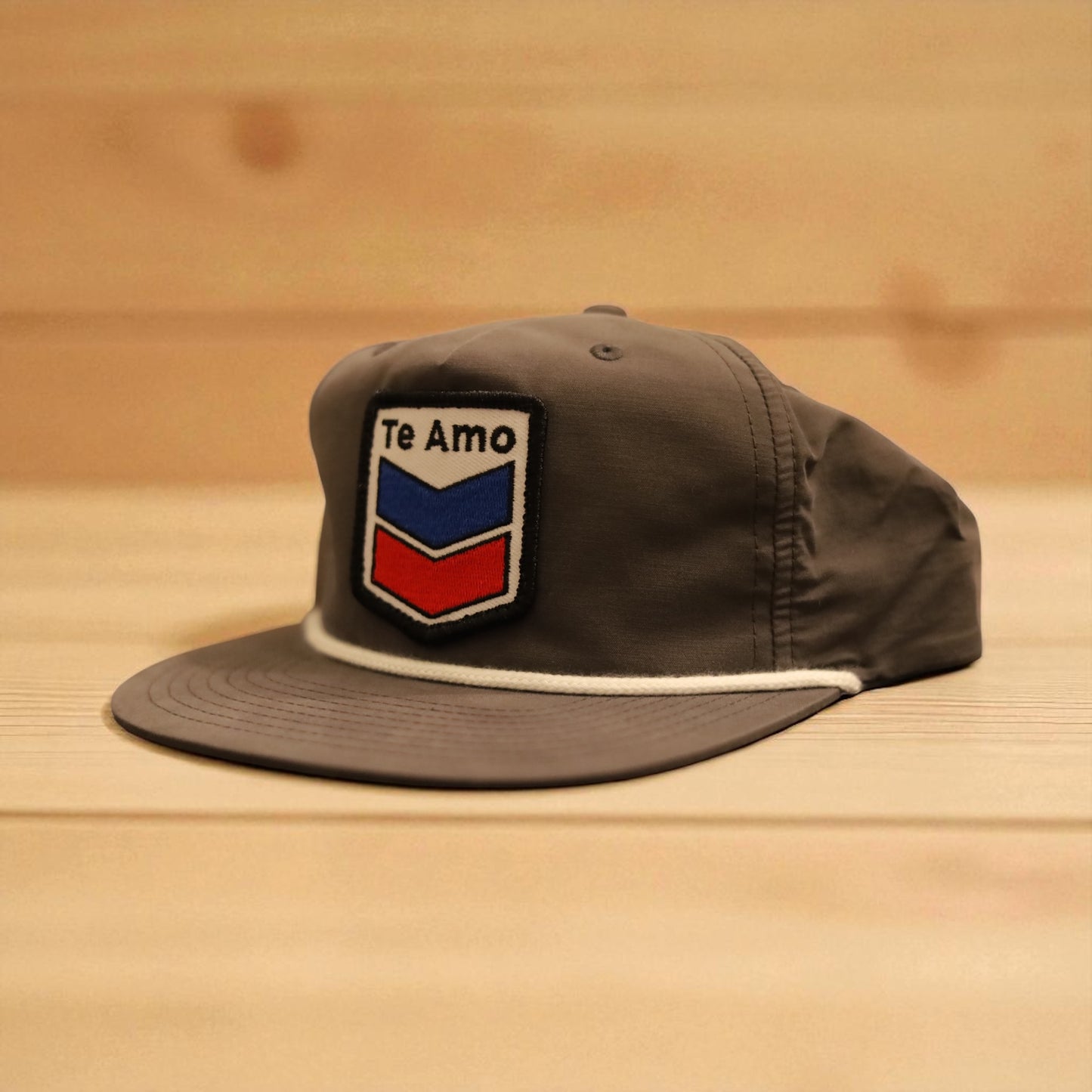 3 Bird Lifestyle Grandpa Rope Hat
 • Grey with White Rope • Te Amo (Blue and Red) Patch