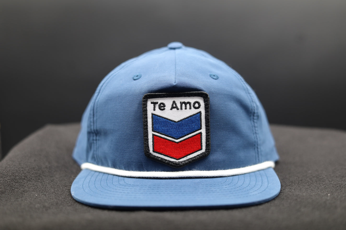 Grandpa Rope Hat • Blue with White Rope • Te Amo (Blue and Red) Patch