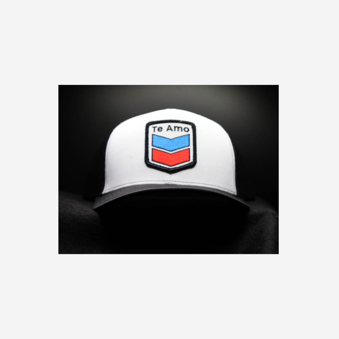 3 Bird Lifestyle Trucker Hat • White / Black • Te Amo (Blue & Red) Patch