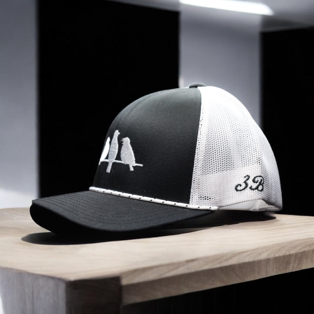 3 Bird Lifestyle Trucker Rope Hat • White Birds